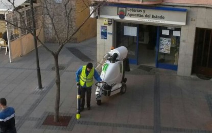 El servei de neteja de Tordera es reforça amb dues aspiradores elèctriques