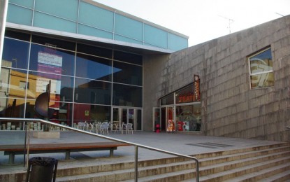 L’escola de dansa del Teatre Clavé duu a terme una classe oberta al públic el dimarts 18 de desembre
