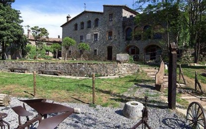El Bon Dia Menuts parla amb els alumnes de l’escola Brianxa que estan de colònies a Besalú