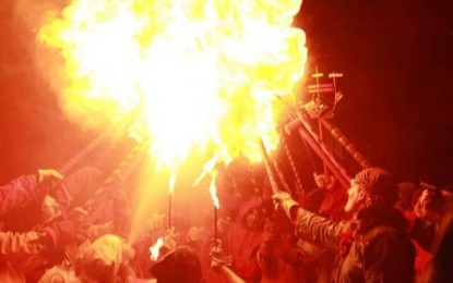 La Colla de Diables de Tordera compta amb dues colles convidades per fer el correfoc de festa major