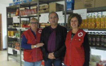 Tordera en directe descobreix com funciona el rebost solidari de Pineda