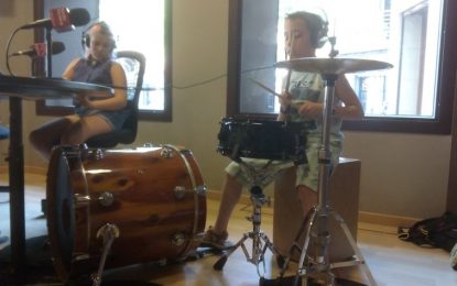 Els alumnes de bateria de l’escola Musikem estrenen el programa “Les escoles de música a Ràdio Tordera”