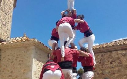L’amunt Maduixots! ens explica quines estructures especials poden tenir els castells