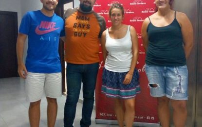 A l’Amunt Maduixots! descobrim que son les colles universitàries amb la Laura i la Ainhoa