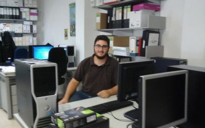 En Joan Saltó treballa al departament d’informàtica de l’Ajuntament dins el pla “Brigada Jove”