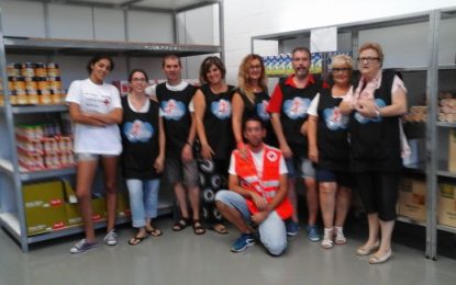 El centre de distribució d’aliments Detots celebra el primer mes de funcionament