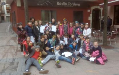 Els alumnes de 4t de primària de l’escola Brianxa ens expliquen que estan aprenent aquest curs