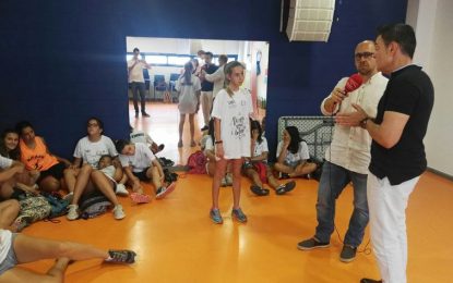 El casal d’estiu en anglès és la parada d’avui del Línia Directa amb l’Alcalde