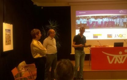 Tordera en directe assisteix a la conferència sobre el càncer i l’adolescència