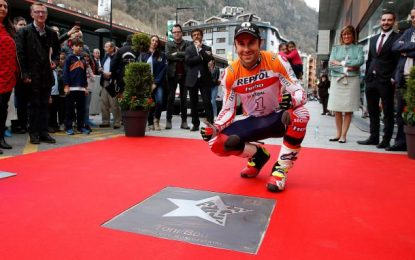 Arran de la realització d’un passeig de la fama a Andorra imitant el de Hollywood, la Laura reflexiona sobre què fa que un lloc tingui atractiu turísitc