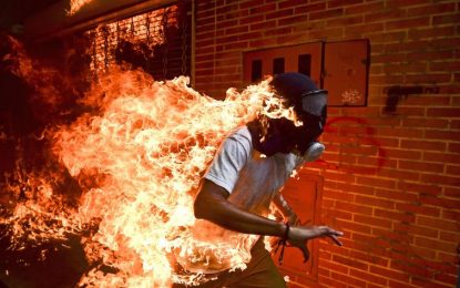 El World Press Photo i les dades de Facebook, protagonistes de les píndoles d’opinió de la Laura i en Nacho