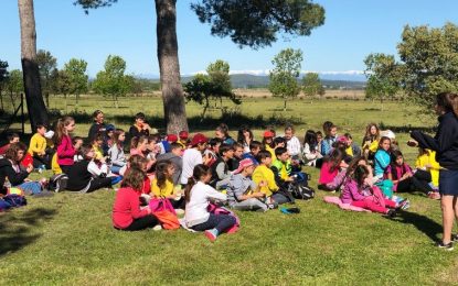 Els alumnes de 3r i 5è de l’escola Ignasi Iglesias comencen les seves colònies a Bellcaire de l’Empordà