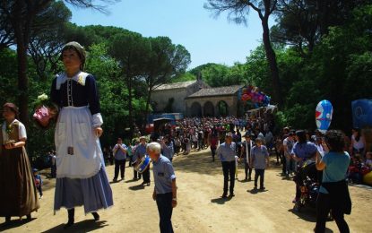 A les píndoles d’opinió en Miquel Pujol va trobar a faltar més caliu a l’aplec de Sant Ponç, mentre que en Xavi Serra reflexiona sobre la conducta al volant de joves i grans