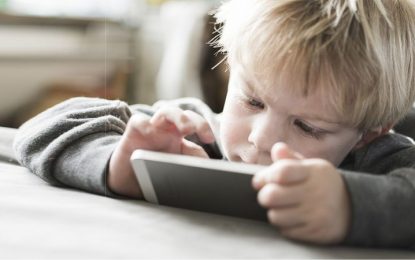 En Xavi creu que l’addicció d’alguns infants a les noves tecnologies és generada en bona part per els propis pares