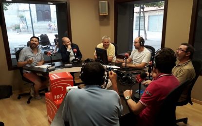El debat entorn l’aprovació de la pròrroga del contracte de gestió del transport escolar omple la major part de la Tertúlia amb els polítics