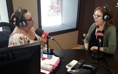 La coach Esther Bisbal explica el mètode que utilitza per ajudar a superar les angoixes amb el menjar