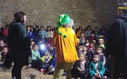 Els alumnes de P4, P5, 1r i 2n de Brianxa encaren el segon dia de colònies després duna nit plena de jocs