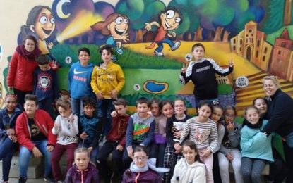 Els alumnes de La Roureda allarguen la seva última nit de colònies ballant a la discoteca
