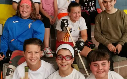 En Pol Roig comparteix una estona radiofònica amb les membres de l’equip fem-12 del CPTordera
