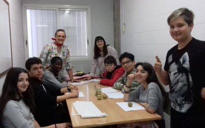 L’institut Lluís Companys participa per primer cop a La Mirada del Poeta