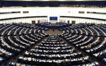 En Nacho ens recorda que el dia 26 també hem de votar a les eleccions europees