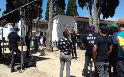 El cementiri vell és un dels escenaris del rodatge de la sèrie “El Mort Viu”
