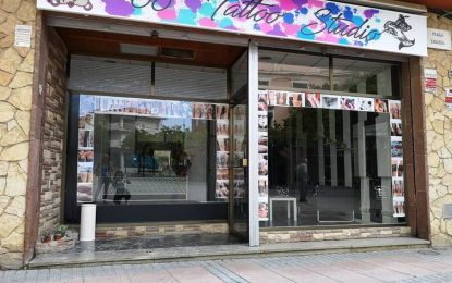 El Fem Empresa es vol fer un tatuatge al 88 Tattoo Studio