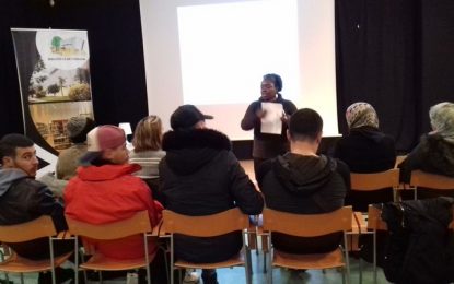 El Programa Intermunicipal d’Immigració fa un curset de coneixement de la societat catalana