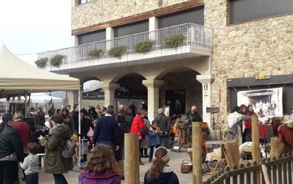 Tordera en directe passeja per la Fira de Nadal de Tordera