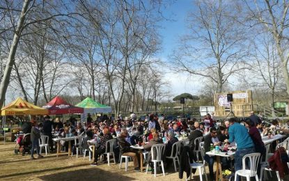 ERC celebra el dia de la dona amb una calçotada feminista