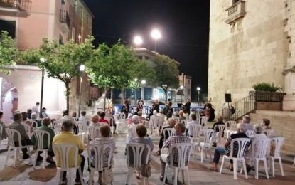 La Nostra Dansa organitza concerts de sardanes i balls folk per aquest estiu