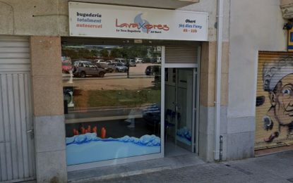 Detingut un lladre per robatori amb força a una bugaderia