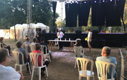 Torna a escoltar i veure la conferència del Cercle d’Història “De l’envelat al Tinder”