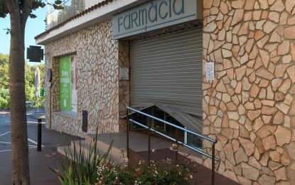 Robatori a la farmàcia de la Plaça de l’Església