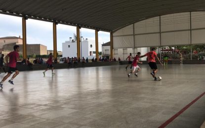 Humildes + Carlos es proclama campió de la 2a edició del torneig 24 hores de futbol sala