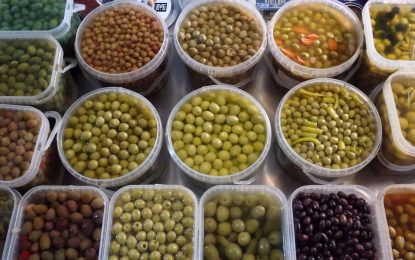 La Cassola fa el vermut amb un tast d’olives