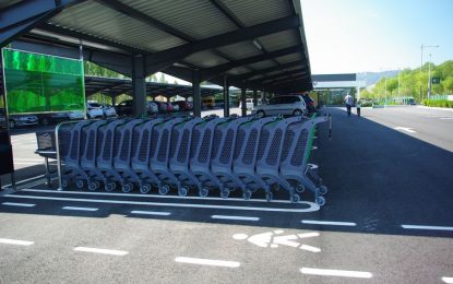 Els Mossos alerten de l’increment de furts a les sortides dels supermercats