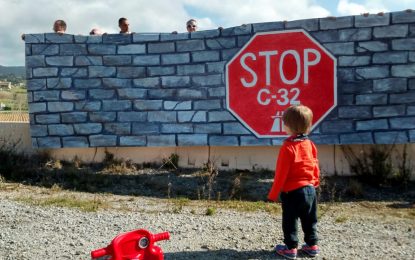 Aturem la C-32 presenta més de 80 al·legacions al tercer projecte per allargar la carretera