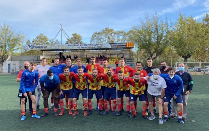 El primer equip del CFTordera recupera els entrenaments presencials al camp sense els jugadors que viuen fora