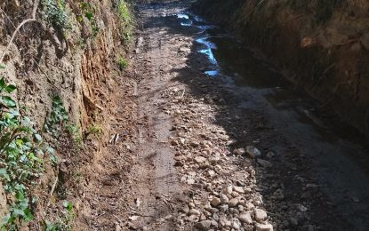 La regidoria de medi rural arranja el torrent i el camí del molí de Can Pibernat