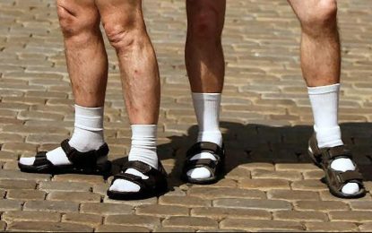 Xancletes amb mitjons o sense?