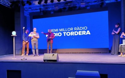 Tordera en directe celebra el premi de “Millor ràdio local de Catalunya 2021”
