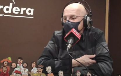 En Vicenç Puig presenta la seva col·lecció de caganers